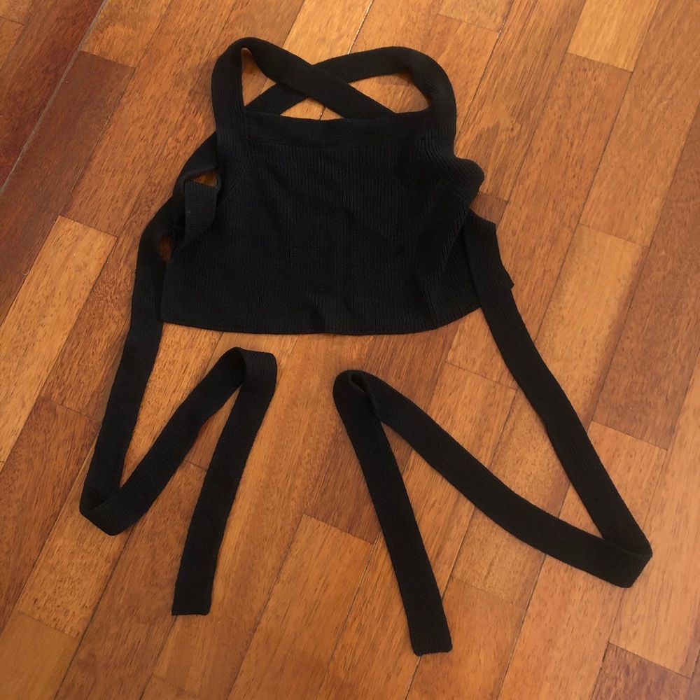 Wilfred Aritzia Cayenne Top Black
